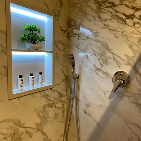 Comfort 21 * Durrës